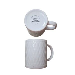 VTG Oneida Wicker White Stoneware Coffee Mugs 2Pc Textured Cups Dishwasher Safe